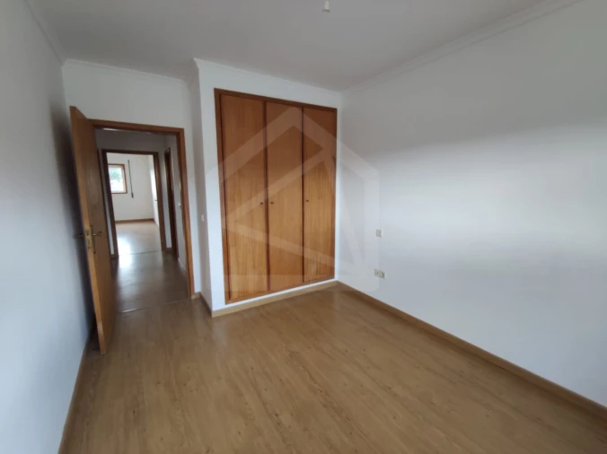 Apartamento T3 para Venda em O. Azeméis, Riba-Ul, Ul, Macinhata Seixa, Madail Foto 7