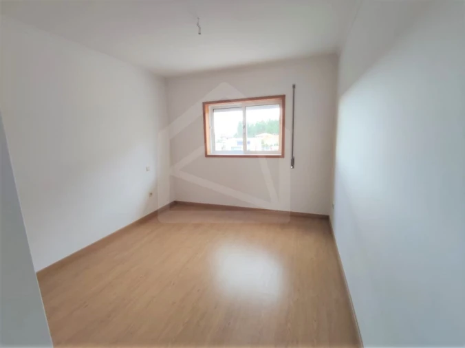 Apartamento T3 para Venda em O. Azeméis, Riba-Ul, Ul, Macinhata Seixa, Madail Foto 14