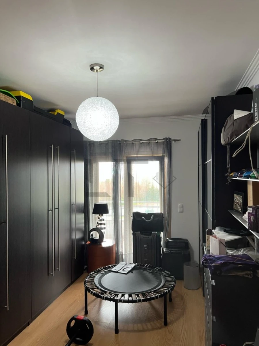 Apartamento T2 para Venda em Sacavém e Prior Velho Foto 9