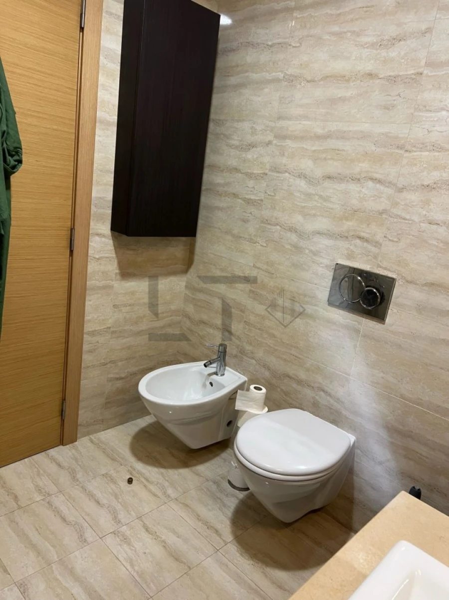 Apartamento T2 para Venda em Sacavém e Prior Velho Foto 23