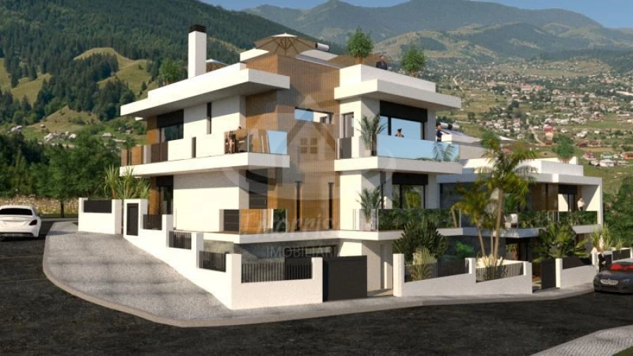 Moradia T5 para Venda em Santa Iria de Azoia, São João da Talha e Bobadela