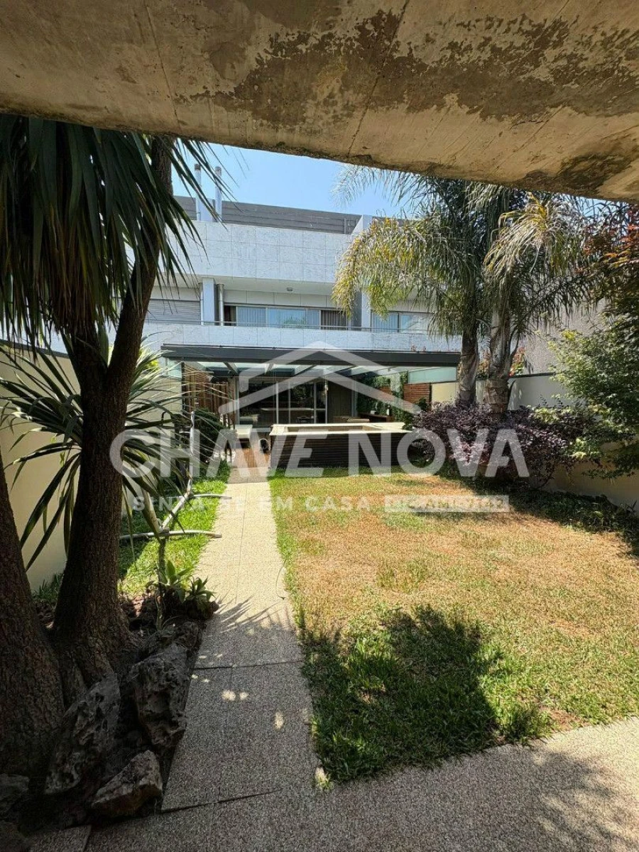 Moradia T4 para Venda em Custóias, Leça do Balio e Guifões Foto 7