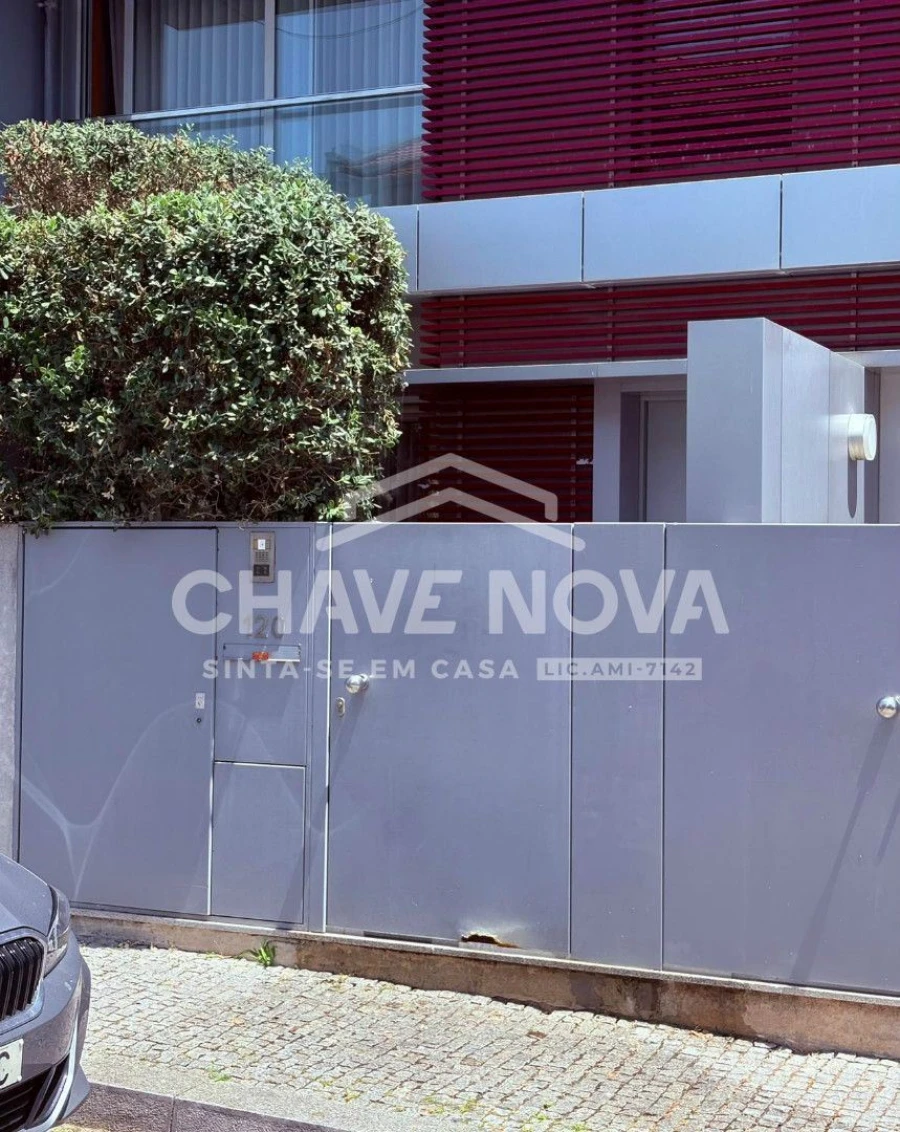 Moradia T4 para Venda em Custóias, Leça do Balio e Guifões Foto 24