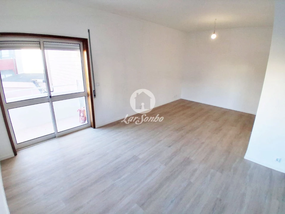 Apartamento T2 para Venda em Baguim do Monte (Rio Tinto) Foto 5