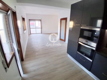 Apartamento T2 para Venda em Baguim do Monte (Rio Tinto)
