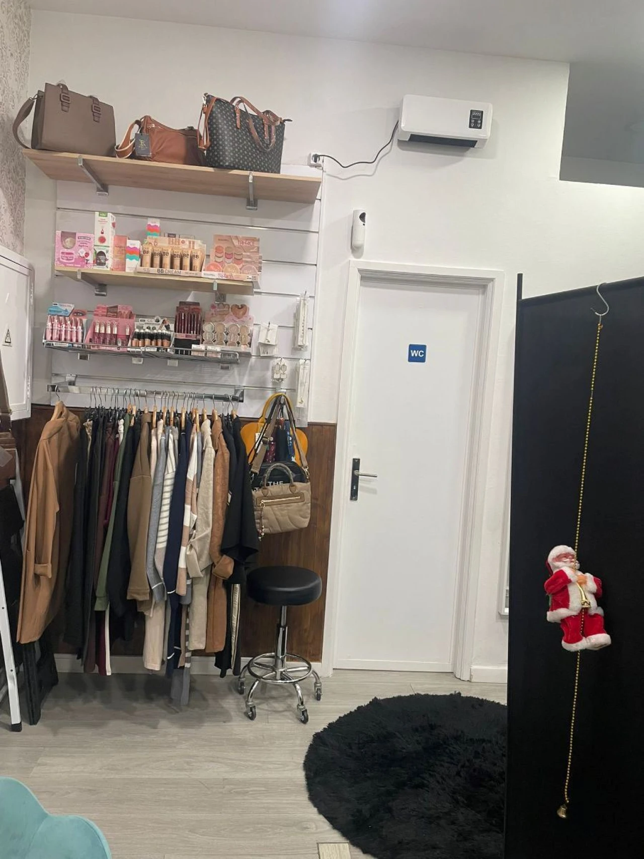 Loja para Arrendamento em Canidelo Foto 10