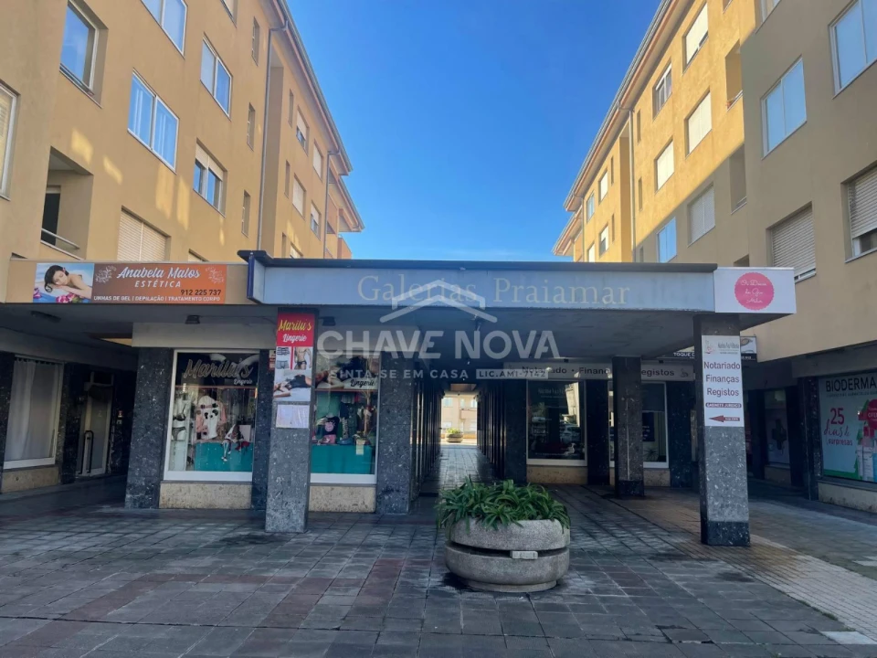 Loja para Arrendamento em Canidelo Foto 1