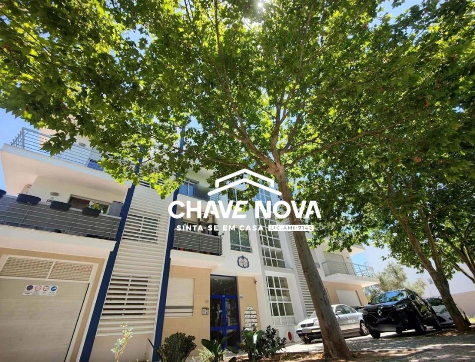 Apartamento T2 para Venda em Loule (São Clemente) Foto 1