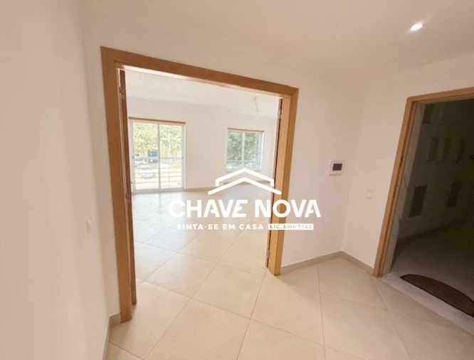 Apartamento T2 para Venda em Loule (São Clemente) Foto 3