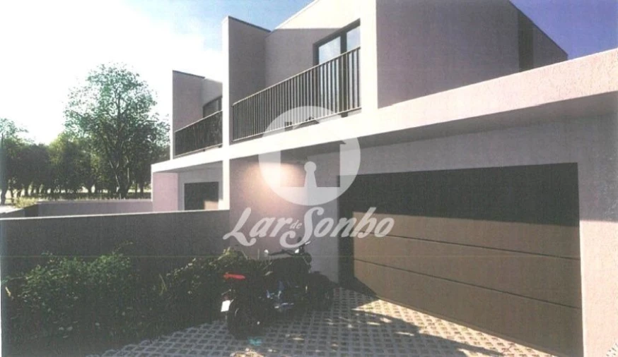 Moradia T3 para Venda em Perelhal Foto 27