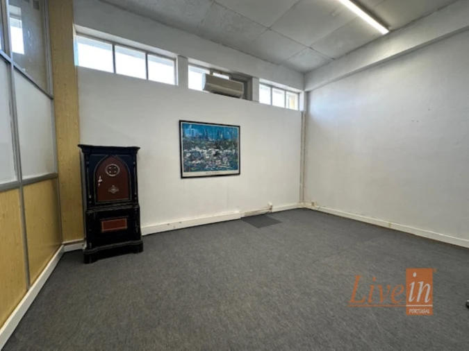 Escritório para Arrendamento em Mafra Foto 5