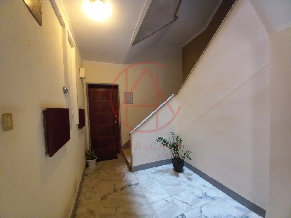 Apartamento T2 para Venda em Almada, Cova da Piedade, Pragal e Cacilhas Foto 5