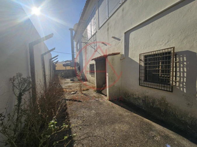 Apartamento T4 para Venda em Gaio-Rosário e Sarilhos Pequenos Foto 5