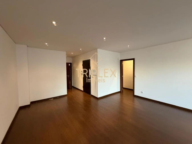 Apartamento T2 para Venda em Buarcos Foto 10