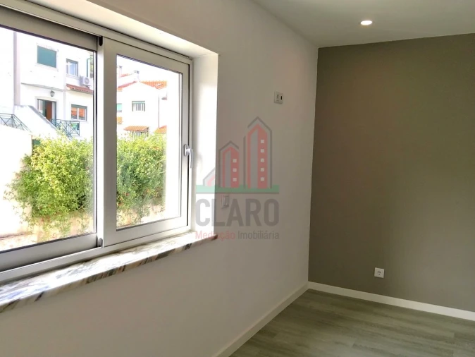Apartamento T2 para Venda em Santa Clara e Castelo Viegas Foto 19