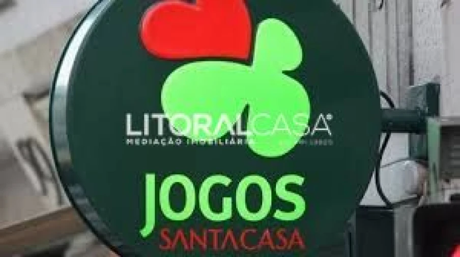 Loja para Trespasse em Santa Clara e Castelo Viegas Foto 8