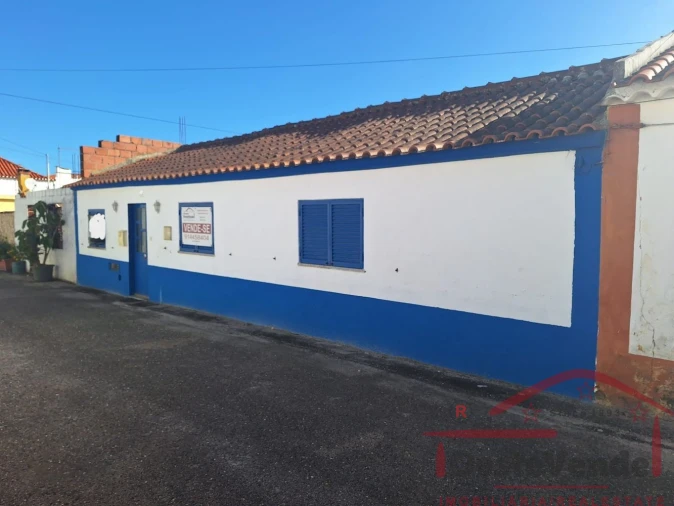 Moradia T3 para Venda em Bombarral e Vale Covo Foto 2