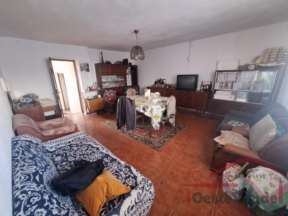 Moradia T3 para Venda em Bombarral e Vale Covo Foto 7