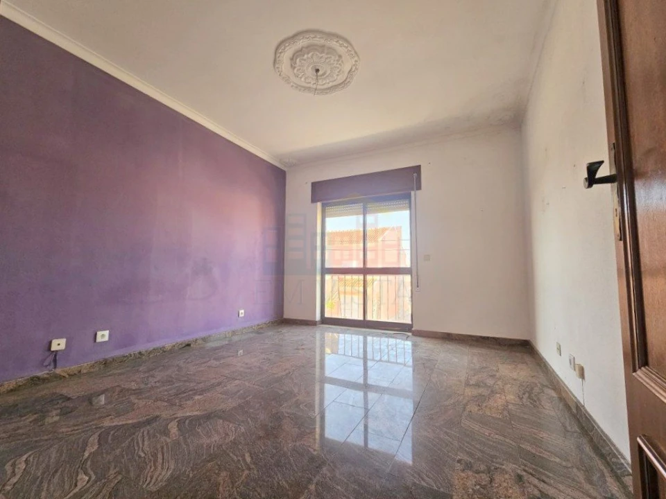 Apartamento T4 para Venda em Gaio-Rosário e Sarilhos Pequenos Foto 23