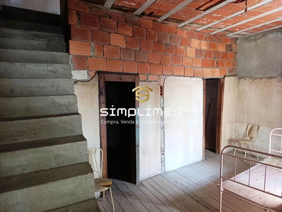 Moradia T2 para Venda em Maçainhas Foto 24