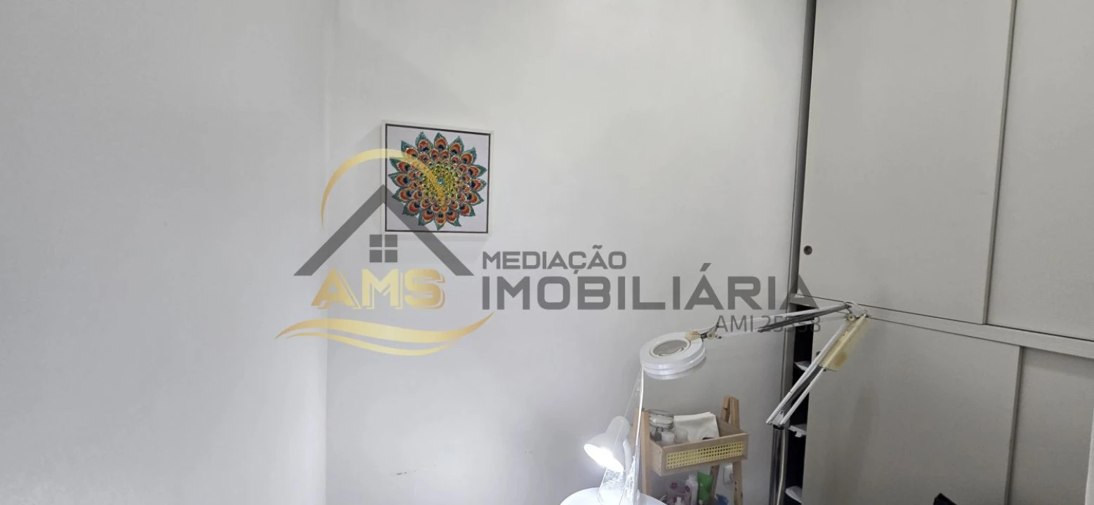 Loja para Trespasse em Fafe Foto 4