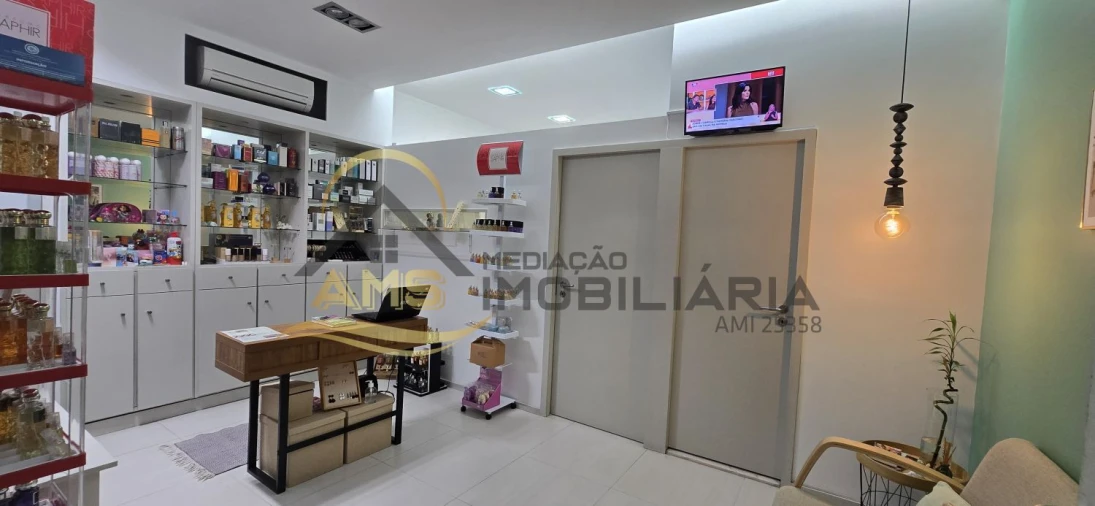 Loja para Trespasse em Fafe Foto 10