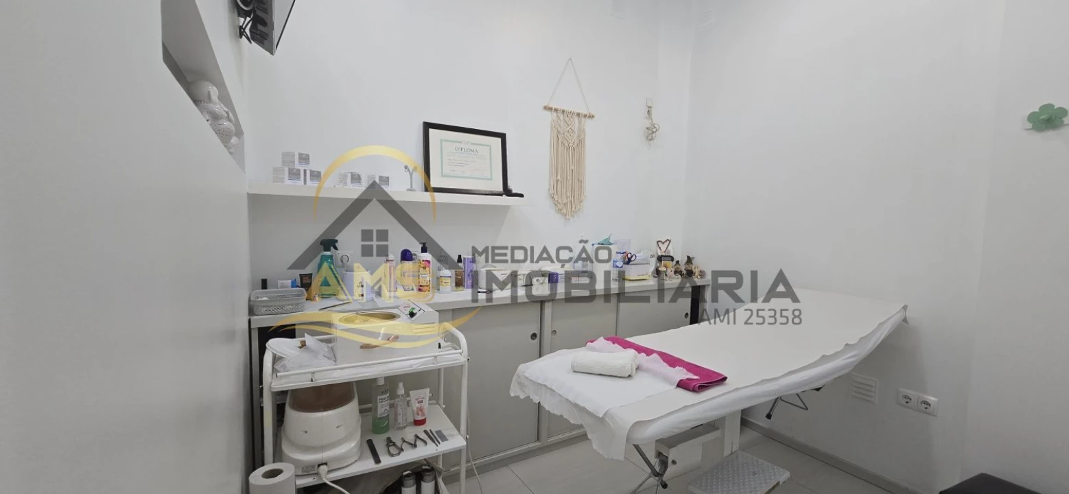 Loja para Trespasse em Fafe Foto 2