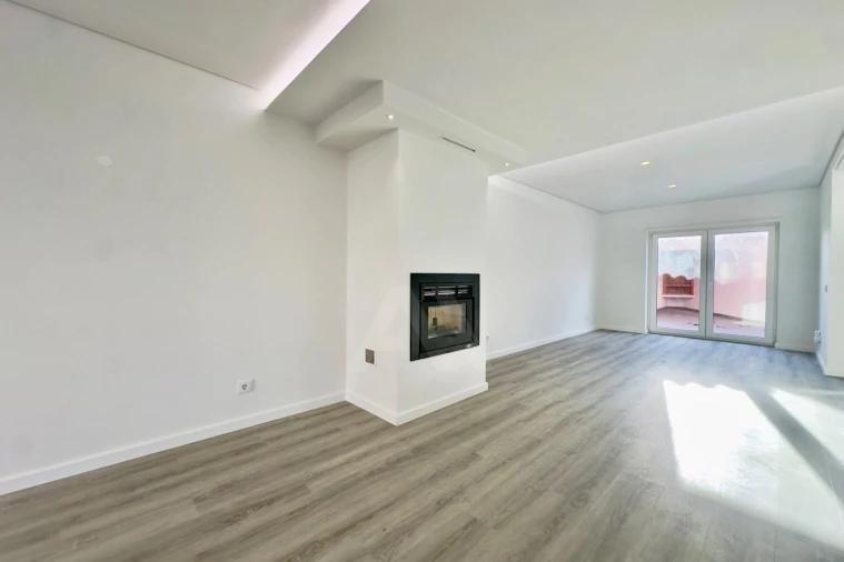 Moradia T3 para Venda em Alcabideche Foto 7