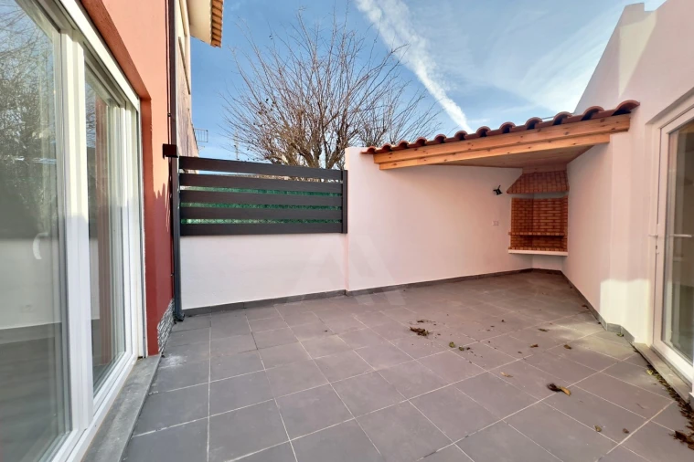 Moradia T3 para Venda em Alcabideche Foto 23