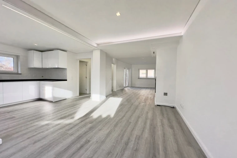 Moradia T3 para Venda em Alcabideche Foto 2