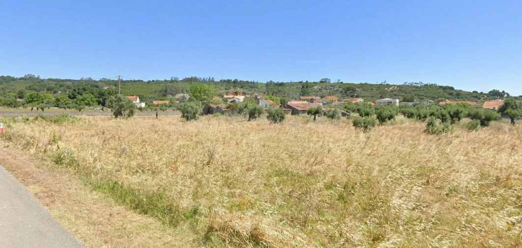 Moradia T3 para Venda em Alcanede Foto 5