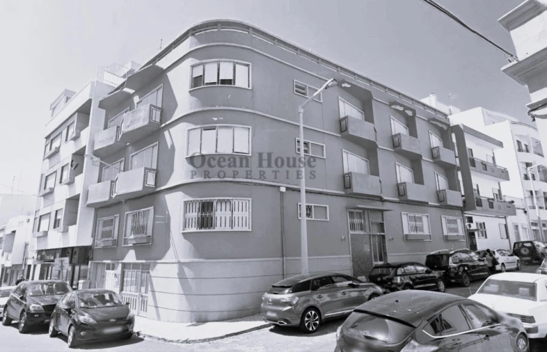 Negócio para Venda em Faro (Sé e São Pedro)