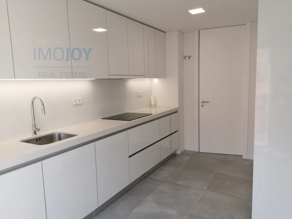 Apartamento T2 para Arrendamento em Águas Livres Foto 11