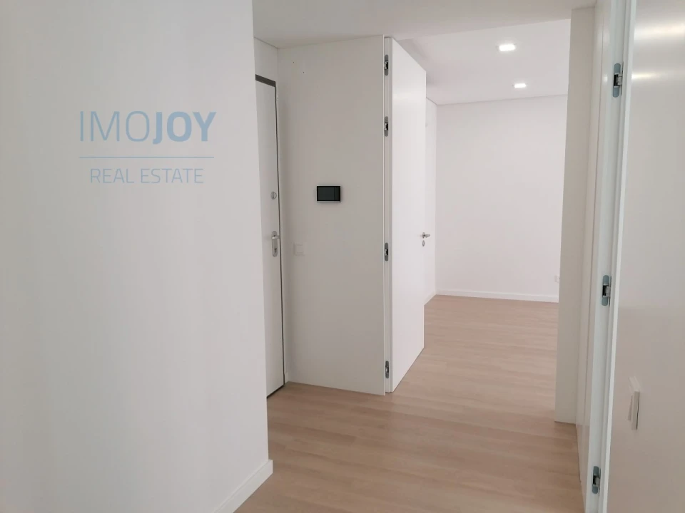 Apartamento T2 para Arrendamento em Águas Livres Foto 17