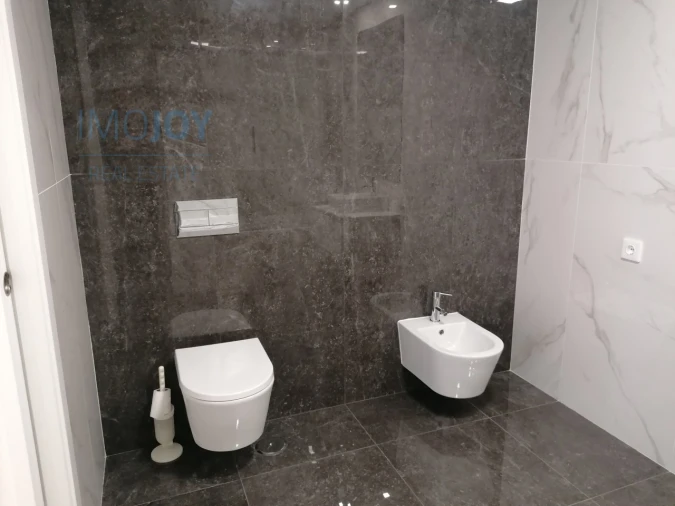 Apartamento T2 para Arrendamento em Águas Livres Foto 27