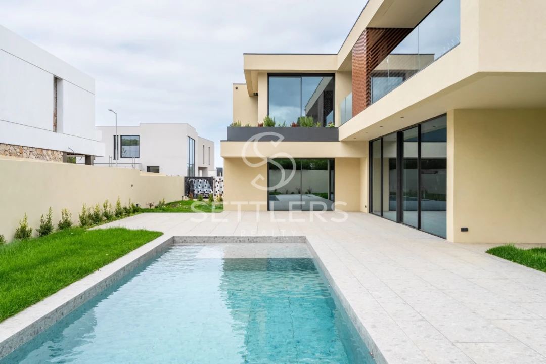 Moradia T5 para Venda em Cascais e Estoril Foto 23