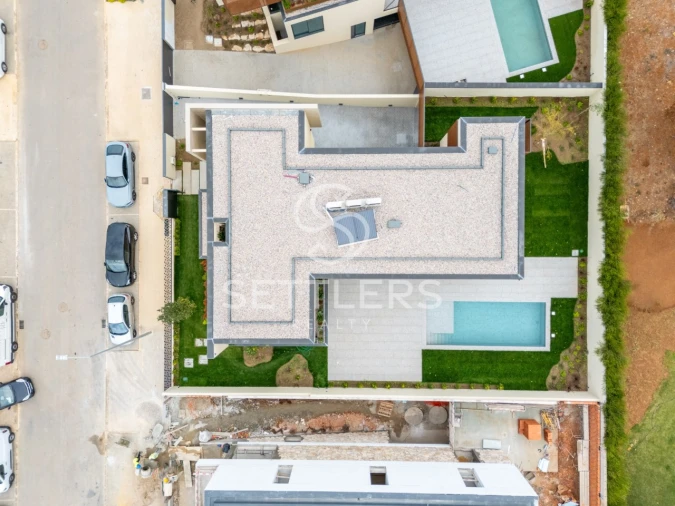 Moradia T5 para Venda em Cascais e Estoril Foto 24