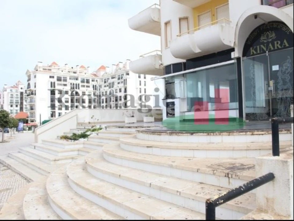 Garagem para Venda em São Martinho do Porto Foto 4