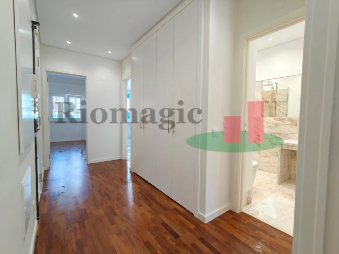 Apartamento T2 para Arrendamento em Algés, Linda-A-Velha e Cruz Quebrada-Dafundo Foto 1