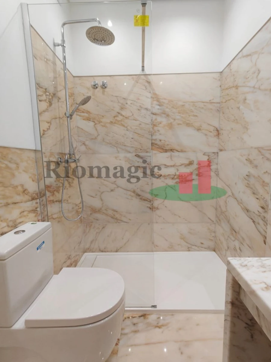 Apartamento T2 para Arrendamento em Algés, Linda-A-Velha e Cruz Quebrada-Dafundo Foto 13