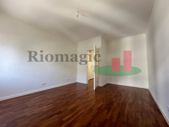 Apartamento T2 para Arrendamento em Algés, Linda-A-Velha e Cruz Quebrada-Dafundo Foto 20