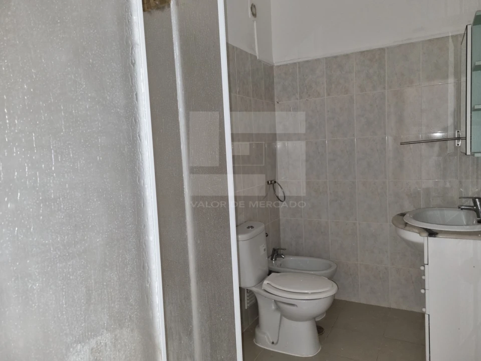 Apartamento T3 para Venda em Mina de Água Foto 9