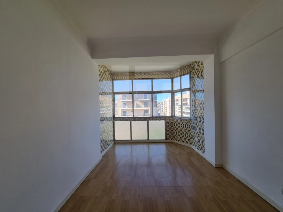 Apartamento T3 para Venda em Mina de Água Foto 18
