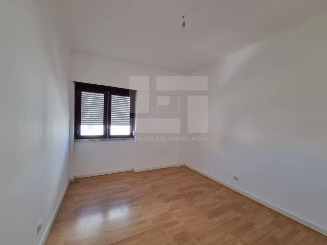 Apartamento T3 para Venda em Mina de Água Foto 10