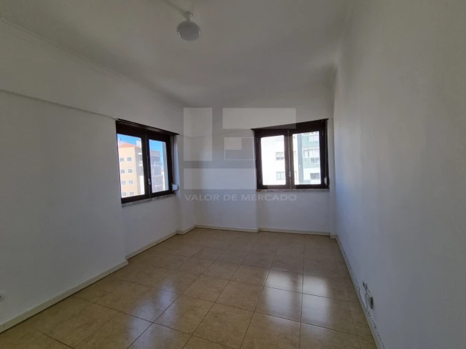 Apartamento T3 para Venda em Mina de Água Foto 21