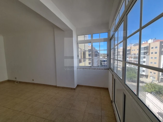 Apartamento T3 para Venda em Mina de Água Foto 27