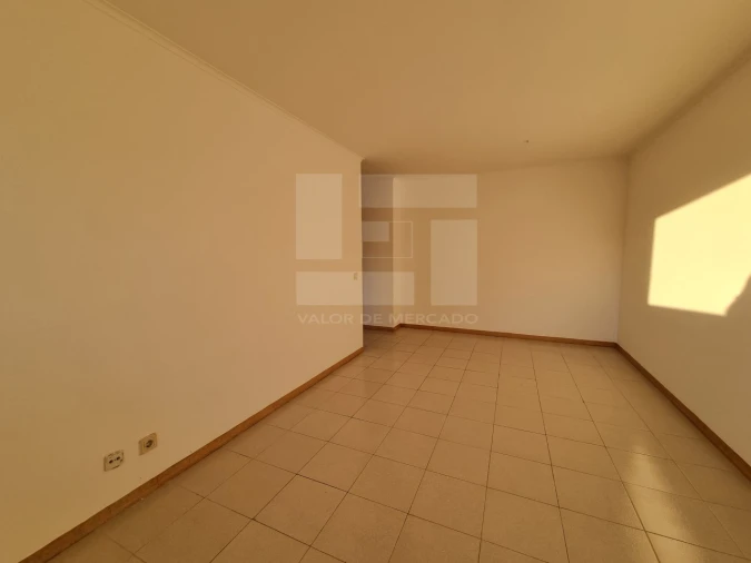 Apartamento T2 para Venda em Mina de Água Foto 14