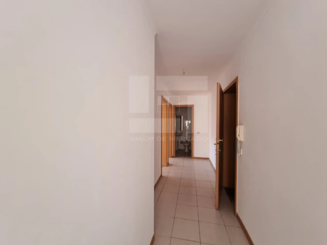Apartamento T2 para Venda em Mina de Água Foto 19