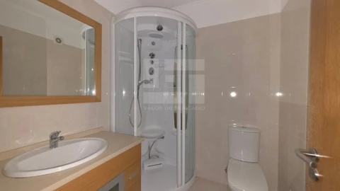 Apartamento T2 para Venda em Venteira