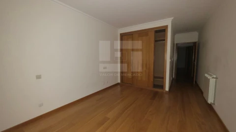 Apartamento T2 para Venda em Venteira